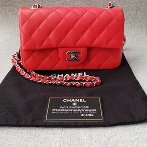 Chanel classic mini flap